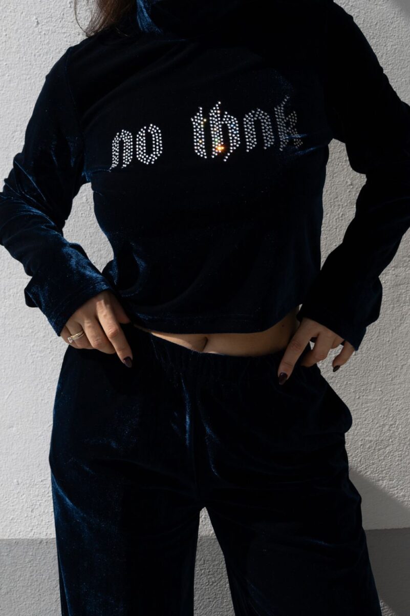 Nothinkin Logo Strass Cropped Velvet Queen Μπλε