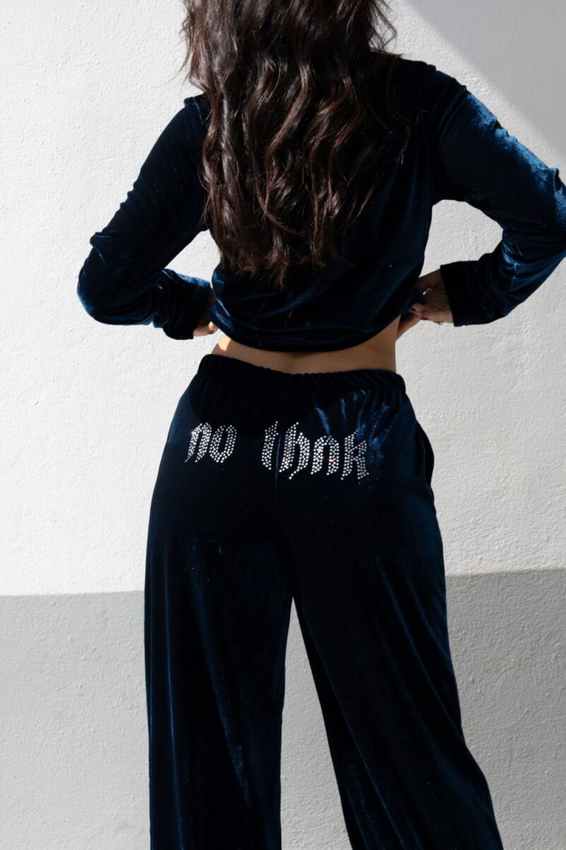 Nothinkin Logo Strass Wide Leg Velvet Παντελόνι Queen Μπλε - Image 2